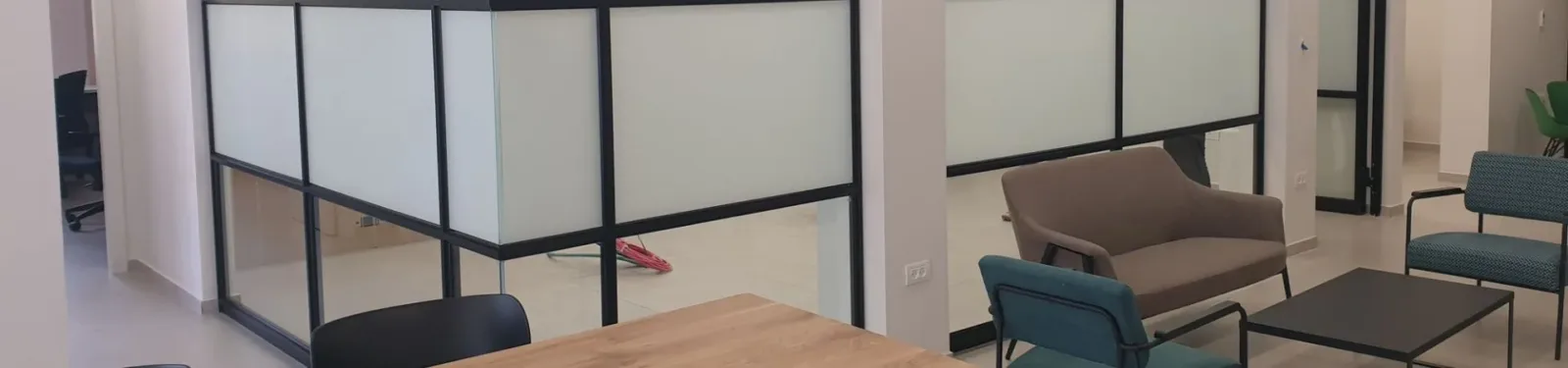 עבודות אלומיניום ותיקונים (11579)