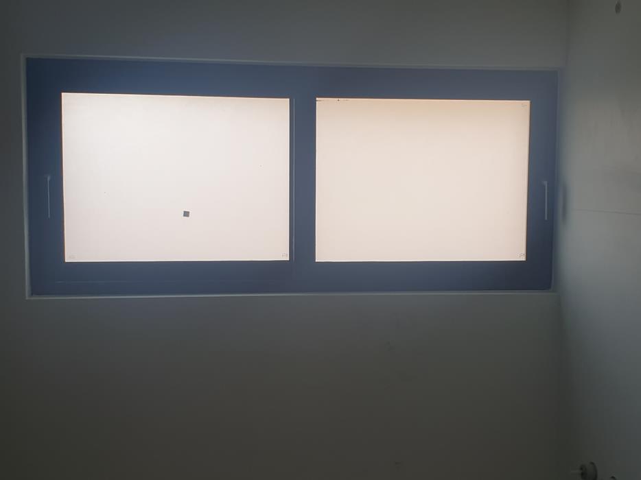 תריסים וחלונות